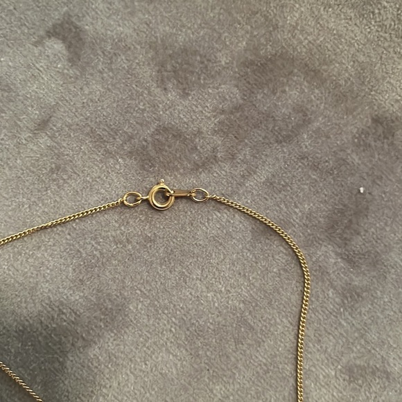 Vintage Avon shell necklace​ - Picture 4 of 6